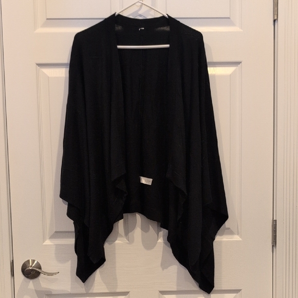 Black Women's Sweater Wrap